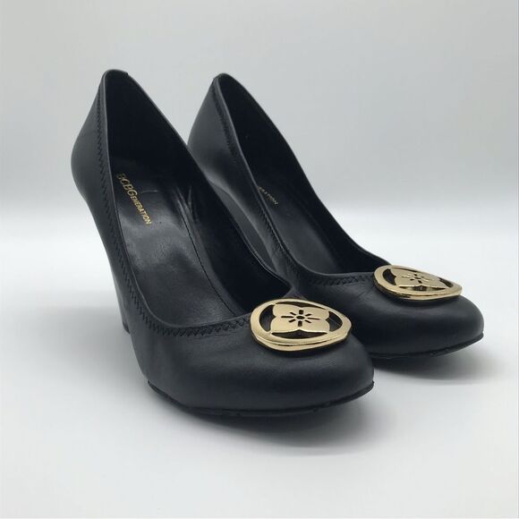 BCBGeneration Black Wedges with Gold Accent - Picture 2 of 11